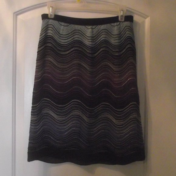 EUC M Missoni knit skirt